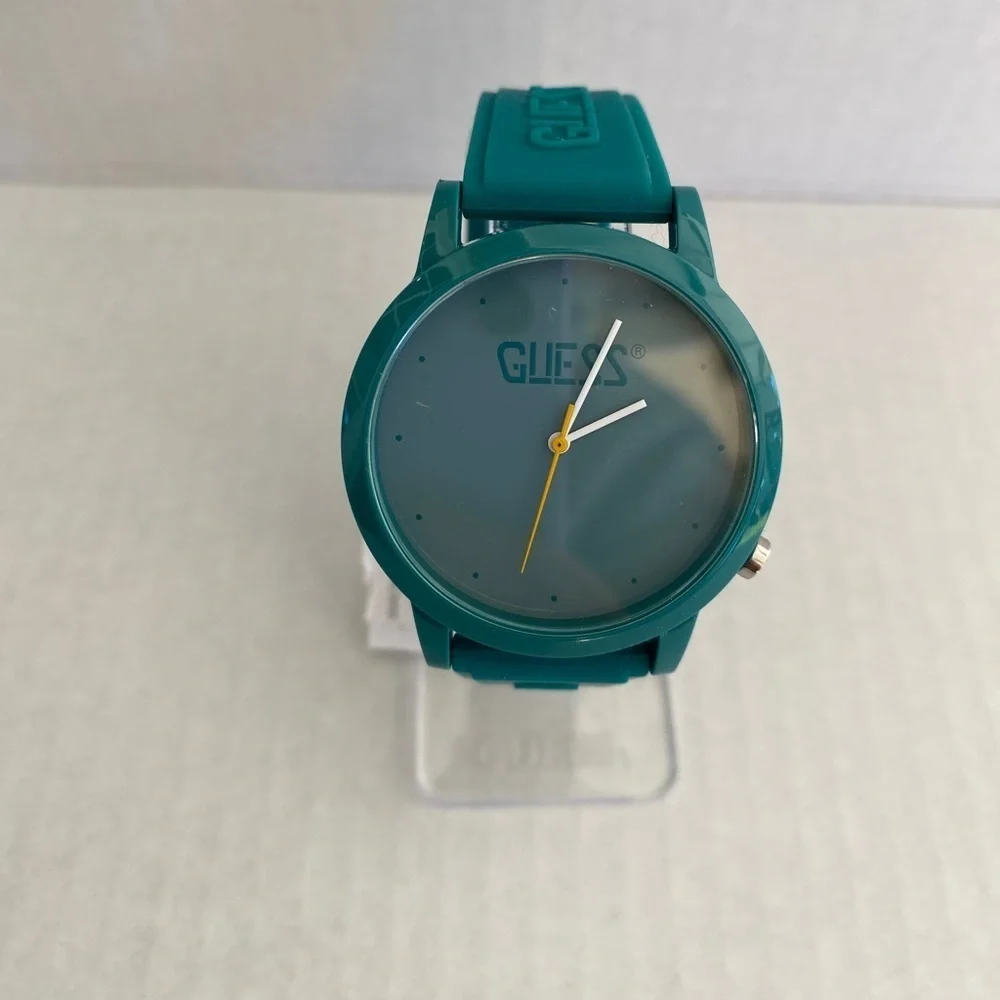 GUESS Blue Case Turquoise Silicone UNISEX Watch